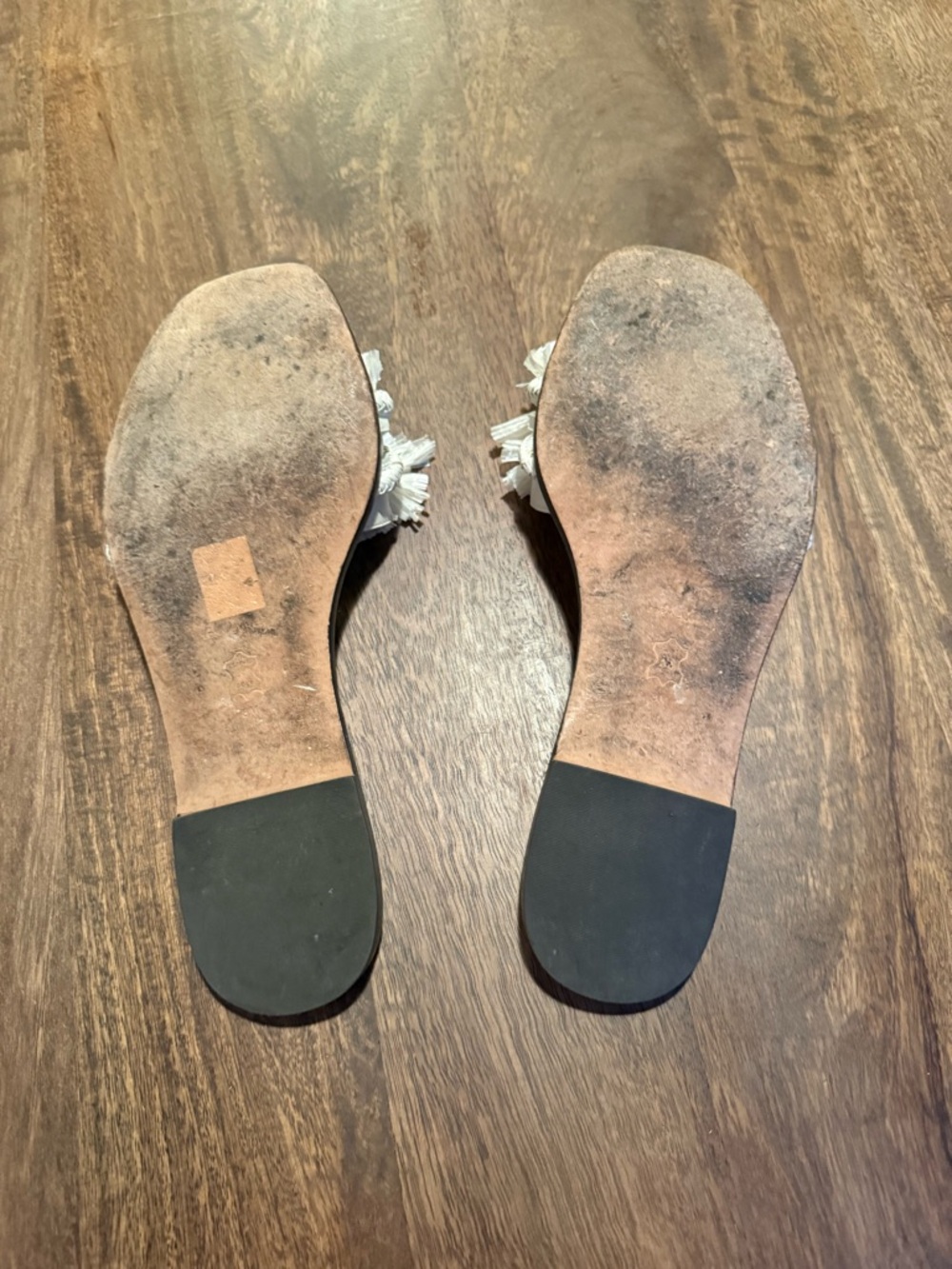 Tory Burch Cream Braided Fringe Slide Sandals - Size 8 - Picture 4 of 4